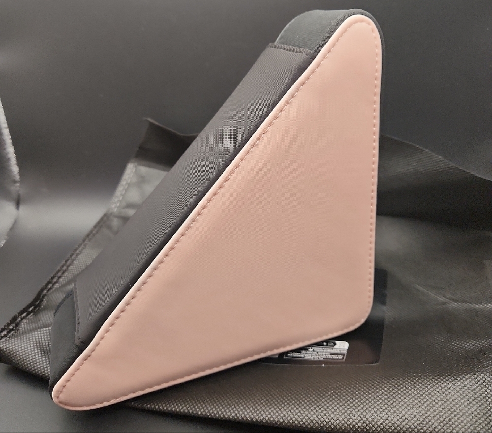 Prada Beauty Triangle Pochette Rose Pouch - Picture 3 of 12